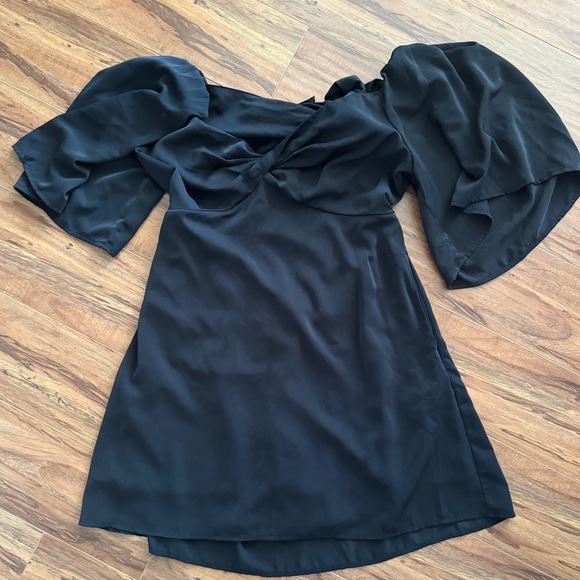 Abercrombie Angel Sleeve Mini Skort - Picture 3 of 4